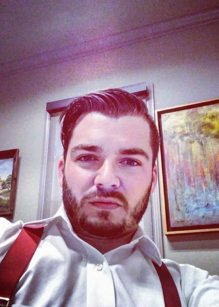 marshall davis temp profile photo